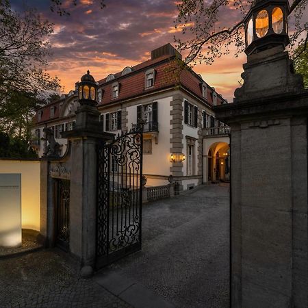 Schlosshotel Berlin Eksteriør bilde The gate of the villa